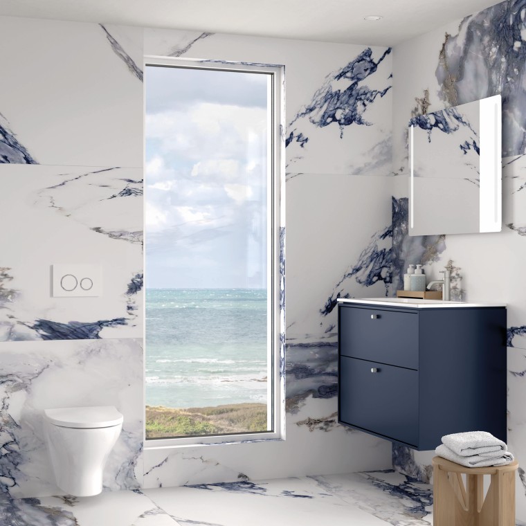 Ifö Sense Art badeværelsesmøbler og Spira Art toilet Ifö Sense Art badeværelsesmøbler og Spira Art toilet