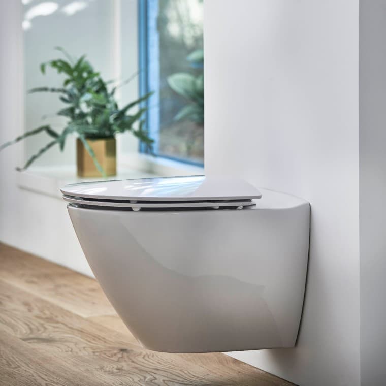 Ifö Spira Art væghængt toilet med Rimfree teknologi Ifö Spira Art væghængt toilet med Rimfree teknologi