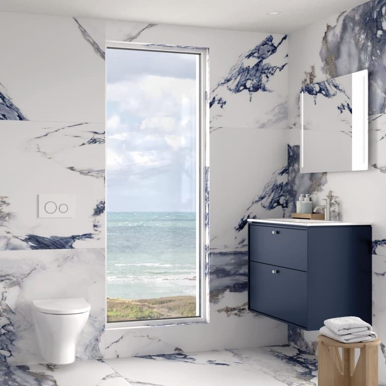 Ifö Sense Art badeværelsesmøbler og Spira Art toilet Ifö Sense Art badeværelsesmøbler og Spira Art toilet