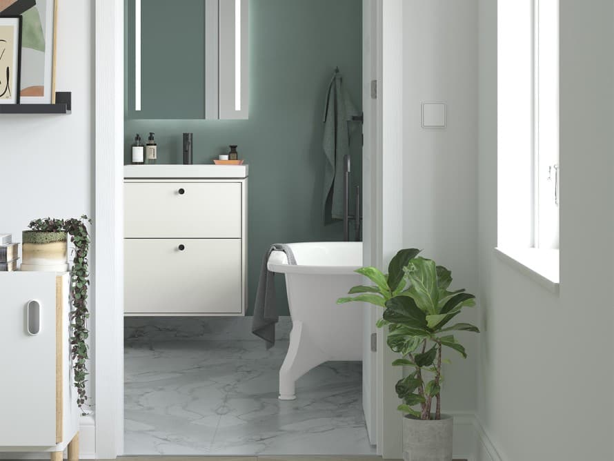 Ifö badeværelse med grønne vægge Ifö badeværelse med grønne vægge